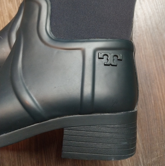 Tory Burch Rainboots - Picture 9 of 9